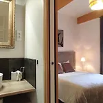 Studio A La Villa Voltaire