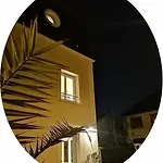 Aparthotel Voltaire 3*