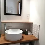 Studio A La Villa Voltaire