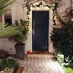 Studio A La Villa Voltaire