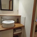 Studio A La Villa Voltaire Apart Otel