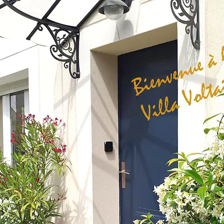 アパートホテル Voltaire 3*