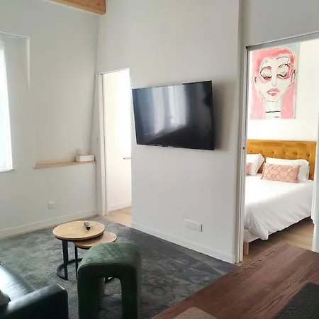 Studio A La Villa Voltaire Apart Otel Clamart