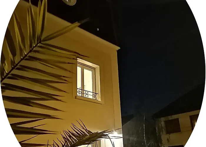 アパートホテル Voltaire