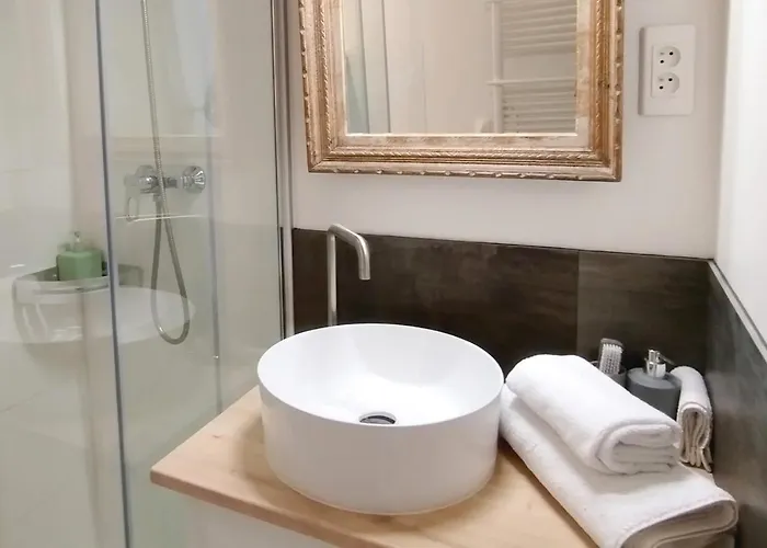 Voltaire アパートホテル 3*